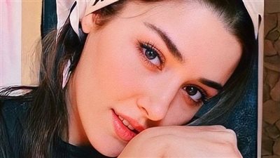 عاصي الحلاني يحتفل بزفاف ابنته ماريتا.. ويبكي في أحضانها