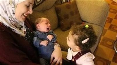 قصة مربية جميلة بمواصفات خاصة جدا كامله