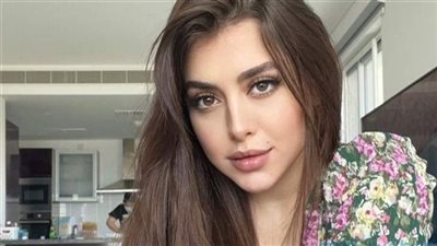 الفنانة هيا مرعشلي تفاجـ.ــئ المتابعين بأحدث صورها بالحجاب و الجمهور يشيد بجمالها ( كتير لابقلك )