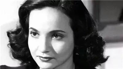 هل حقاً تزوج الشيخ الشعراوي من شادية؟.. لن تصدقوا سر زيارات الفنانة المتكرره والخفية لمنزله..تفاصيل