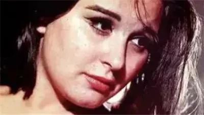 ليس حسين فهمي ولا أحمد زكي.. لن تصدّق من هو الفنان الشهير الأقرب لقلب سعاد حسني؟!!