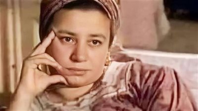 ريحة الفنانة ... كادت تتسبب في طردها من لن أعيش في جلباب أبي.. بطلة المسلسل كشفت سر مخفي