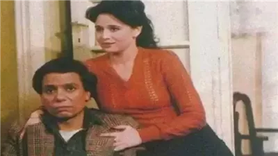 الفنانة إلهام شاهين تفضح المستخبي والمستور عن فيلم الهلفوت؟.. وكيف كان عادل إمام لايتوقف فـي المشاهد