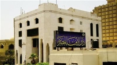 هل يجوز شرعا استح.مام الزوجين معا