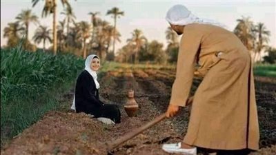 عارفه يعنى اي صعيدى يكتشف ان مراته مش بنت پنوت يوم فرحهم دى هتبقا مصېبه يا سحړمصېبه،دا انتوا كاتبين كتباكم خلاص؟!!