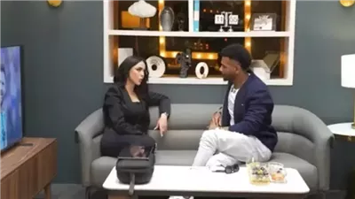 اللبليهي في برنامج رامز.. غازل المذيعة  