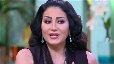 سألوا الفنانة وفاء عامر (إيه اللي يخلي الراجل مستريح من مراته) إجابتها فاجأت مفيدة شيحة !!