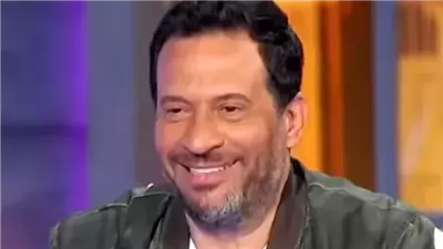 عاشوا 