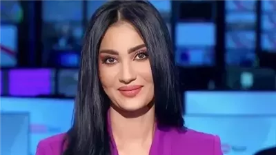 “سيتم طردها من القناة بدون ادنى شك”..  أجمل مذيعة في”قناة اسكاي نيوز” وقعت في موقف مخجل ومخزي على الهواء مباشرة!