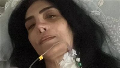 فنانة مصرية شهيرة تجري عملية جراحية