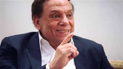 صدمة كبيرة .. إزاحة الستار عن تفاصيل مخيفة لمحاولة ... الفنان عادل امام بعد عرض هذا الفيلم له !