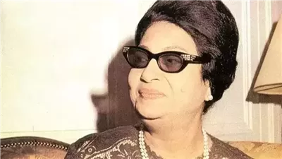 هوية زوج أم كلثوم التي تزوجته في السر سيصدمكم.. المفاجأة أن لديها ابنه منه!