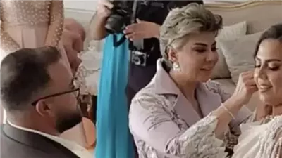 مفيدة شيحة تكشف ماحدث لابنتها يوم كتب الكتاب ولم يلاحظه أحد من الحاضرين!