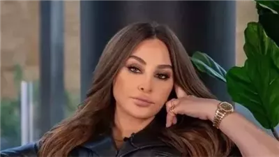 إليسا تكشف عن خوضها علاقة حب من طرف واحد