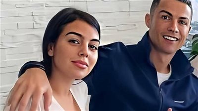 جورجينا تشعل مواقع التواصل بظهور