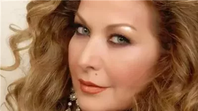 انتشار صورة للفنانة رغدة وعلامات تقدم السن تغزو وجهها.. وتعليق صاډم منها؟!