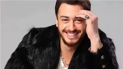 فستان حوامل.. اطلالة سعد لمجرد الجديدة تصدم الجمهور
