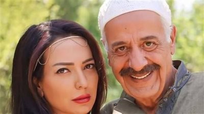 الي ما منعرفه انه الاسطورة إيمن زيدان عنده بنت آية في الجمال وصارت ممثلة معروفه جداً وكلنا بنعرفها !! مارح تصدقوا مين هي