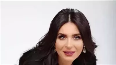 دينا تكشف سبب طلاقها من أزواجها الـ 9.. والمفاجأة في مفهومها عن الحب؟!