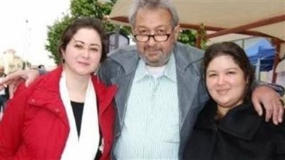 «خسوا النص» بنات نور الشريف يفاجئن الجميع في أحدث ظهور